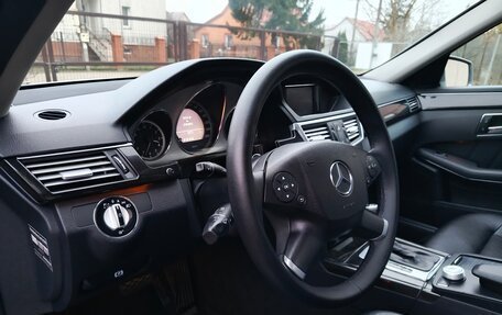 Mercedes-Benz E-Класс, 2009 год, 1 585 000 рублей, 11 фотография