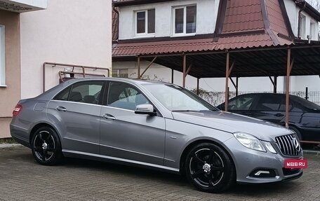 Mercedes-Benz E-Класс, 2009 год, 1 585 000 рублей, 4 фотография