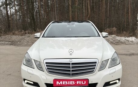 Mercedes-Benz E-Класс, 2010 год, 1 590 000 рублей, 2 фотография