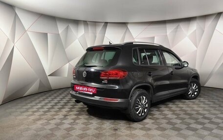 Volkswagen Tiguan I, 2016 год, 1 489 000 рублей, 2 фотография