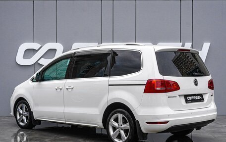 Volkswagen Sharan II, 2011 год, 1 350 000 рублей, 2 фотография