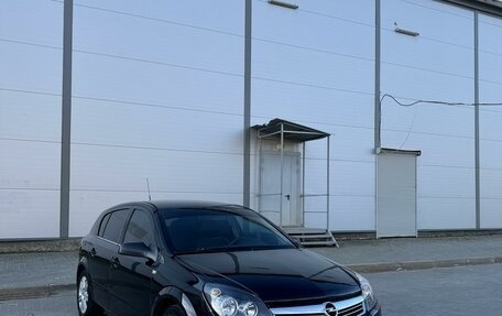 Opel Astra H, 2007 год, 650 000 рублей, 3 фотография