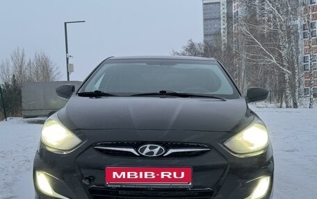 Hyundai Solaris II рестайлинг, 2012 год, 850 000 рублей, 8 фотография