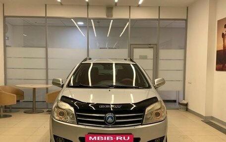 Geely MK Cross I, 2013 год, 395 000 рублей, 2 фотография