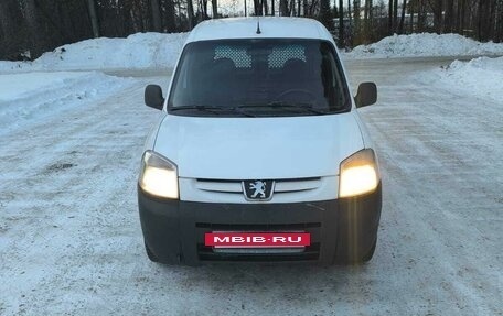 Peugeot Partner II рестайлинг 2, 2008 год, 485 000 рублей, 2 фотография