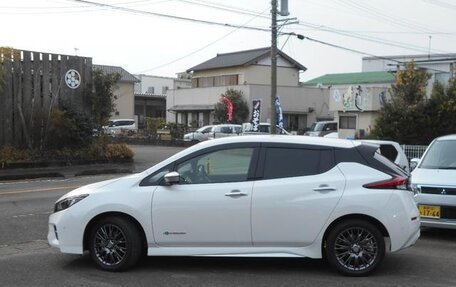 Nissan Leaf II, 2020 год, 960 000 рублей, 10 фотография