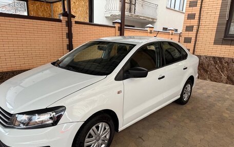 Volkswagen Polo VI (EU Market), 2018 год, 1 050 000 рублей, 1 фотография