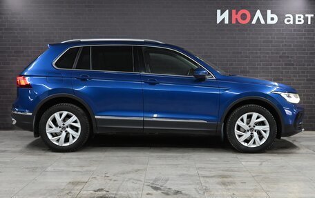 Volkswagen Tiguan II, 2022 год, 3 850 000 рублей, 8 фотография