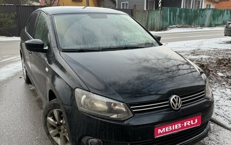 Volkswagen Polo VI (EU Market), 2011 год, 650 000 рублей, 1 фотография