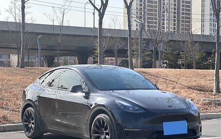 Tesla Model Y I, 2022 год, 3 640 000 рублей, 3 фотография