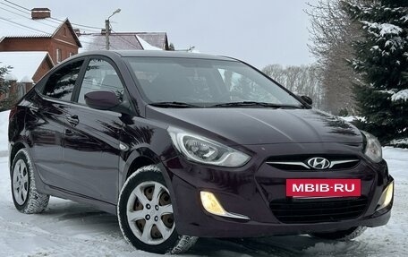 Hyundai Solaris II рестайлинг, 2012 год, 720 000 рублей, 2 фотография