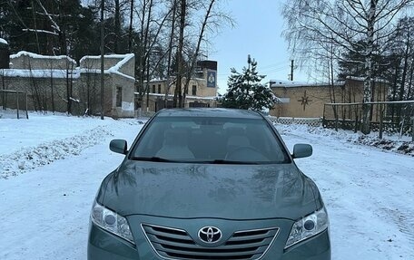 Toyota Camry, 2009 год, 1 350 000 рублей, 2 фотография