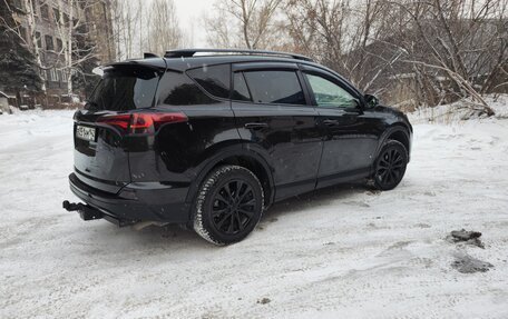 Toyota RAV4, 2016 год, 2 800 000 рублей, 5 фотография