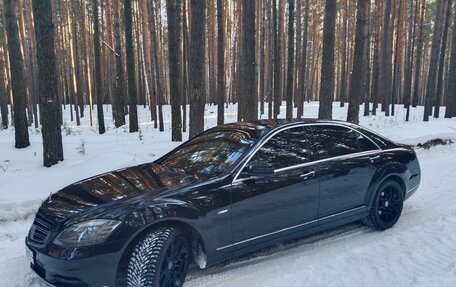 Mercedes-Benz S-Класс, 2012 год, 2 600 000 рублей, 3 фотография