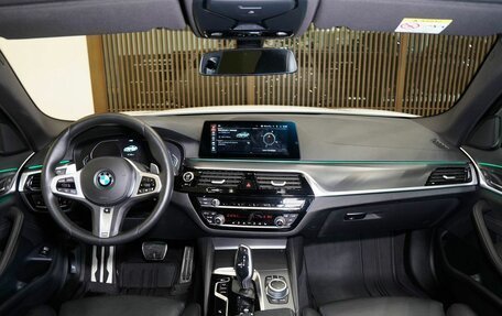 BMW 5 серия, 2021 год, 5 600 000 рублей, 12 фотография