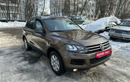 Volkswagen Touareg III, 2012 год, 1 950 000 рублей, 4 фотография