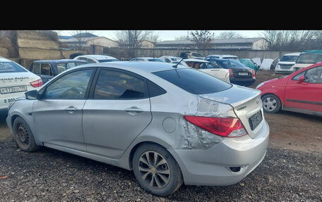 Hyundai Solaris II рестайлинг, 2011 год, 530 000 рублей, 4 фотография