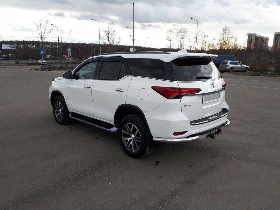 Toyota Fortuner II, 2018 год, 900 000 рублей, 2 фотография