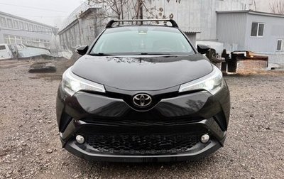 Toyota C-HR I рестайлинг, 2017 год, 2 430 000 рублей, 1 фотография