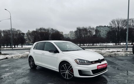 Volkswagen Golf GTI VII, 2016 год, 2 300 000 рублей, 1 фотография