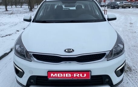 KIA Rio IV, 2020 год, 1 550 000 рублей, 1 фотография