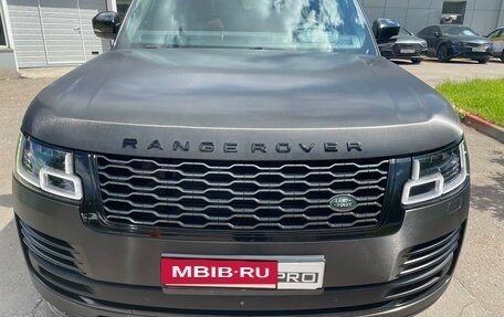 Land Rover Range Rover IV рестайлинг, 2018 год, 8 700 000 рублей, 3 фотография