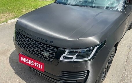 Land Rover Range Rover IV рестайлинг, 2018 год, 8 700 000 рублей, 2 фотография