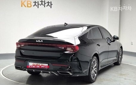 KIA K5, 2022 год, 2 100 000 рублей, 3 фотография