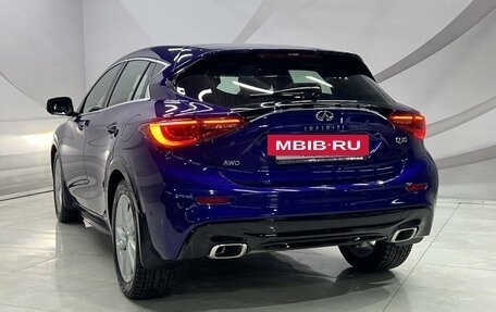 Infiniti Q30, 2017 год, 2 598 000 рублей, 10 фотография