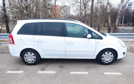 Opel Zafira B, 2008 год, 720 000 рублей, 4 фотография