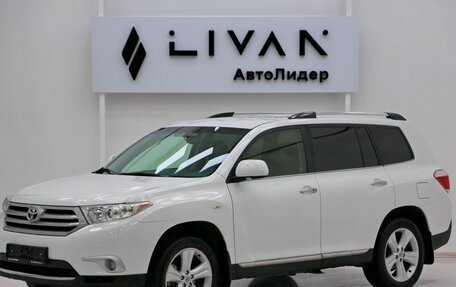 Toyota Highlander III, 2012 год, 1 799 000 рублей, 3 фотография