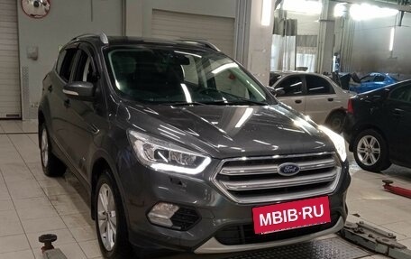 Ford Kuga III, 2018 год, 1 930 000 рублей, 2 фотография