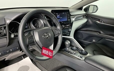 Toyota Camry, 2021 год, 3 199 000 рублей, 11 фотография