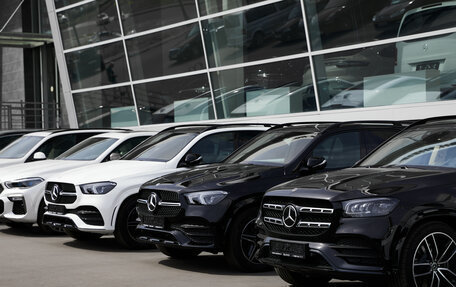 Mercedes-Benz GLE, 2024 год, 18 800 000 рублей, 29 фотография