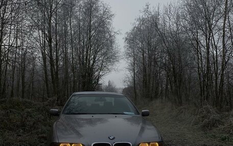 BMW 5 серия, 1997 год, 275 000 рублей, 8 фотография