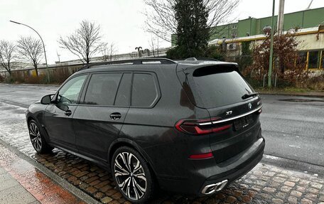 BMW X7, 2024 год, 21 800 000 рублей, 5 фотография