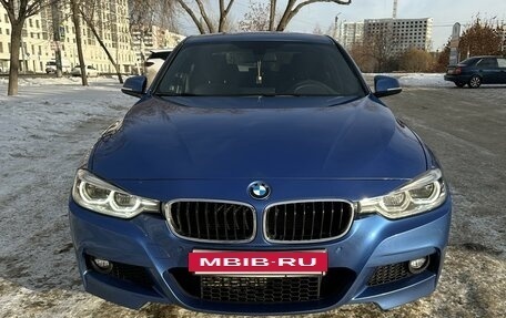 BMW 3 серия, 2018 год, 3 400 000 рублей, 3 фотография