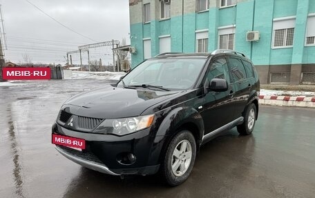 Mitsubishi Outlander III рестайлинг 3, 2008 год, 1 290 000 рублей, 2 фотография