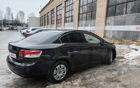 Toyota Avensis III рестайлинг, 2009 год, 1 350 000 рублей, 2 фотография