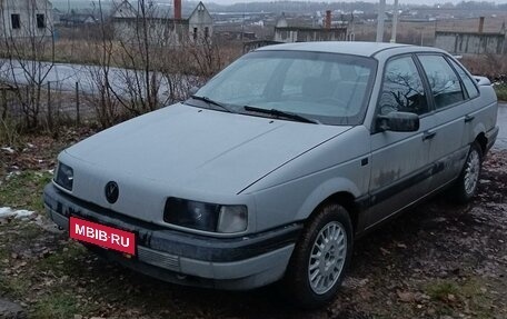 Volkswagen Passat B3, 1988 год, 200 000 рублей, 1 фотография