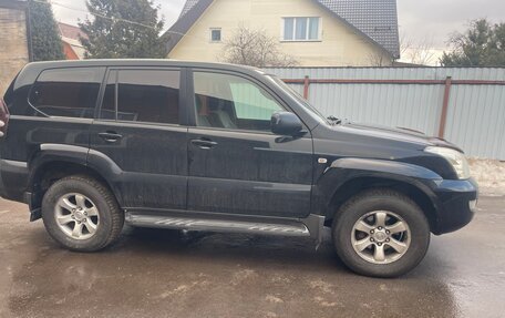 Toyota Land Cruiser Prado 120 рестайлинг, 2006 год, 1 850 000 рублей, 3 фотография