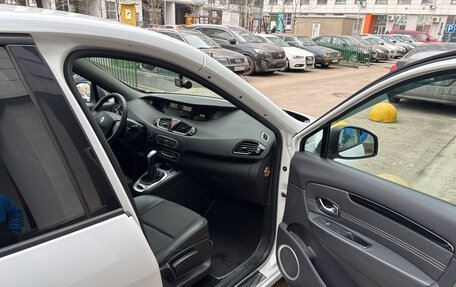 Renault Scenic III, 2011 год, 1 076 000 рублей, 8 фотография