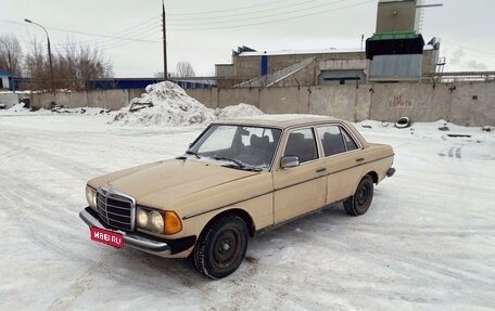 Mercedes-Benz W123, 1977 год, 170 000 рублей, 1 фотография