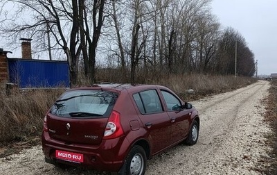 Renault Sandero I, 2013 год, 675 000 рублей, 1 фотография