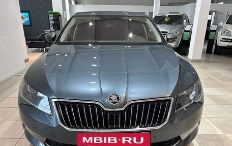 Skoda Superb III рестайлинг, 2018 год, 2 125 000 рублей, 2 фотография