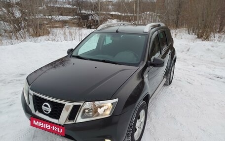 Nissan Terrano III, 2015 год, 880 000 рублей, 2 фотография