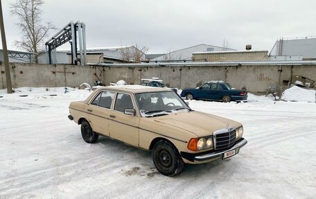 Mercedes-Benz W123, 1977 год, 170 000 рублей, 3 фотография