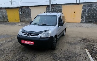 Peugeot Partner II рестайлинг 2, 2010 год, 450 000 рублей, 1 фотография