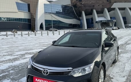 Toyota Camry, 2015 год, 2 350 000 рублей, 2 фотография