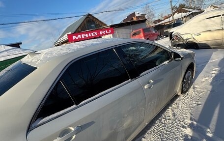 Toyota Camry, 2017 год, 2 400 000 рублей, 4 фотография